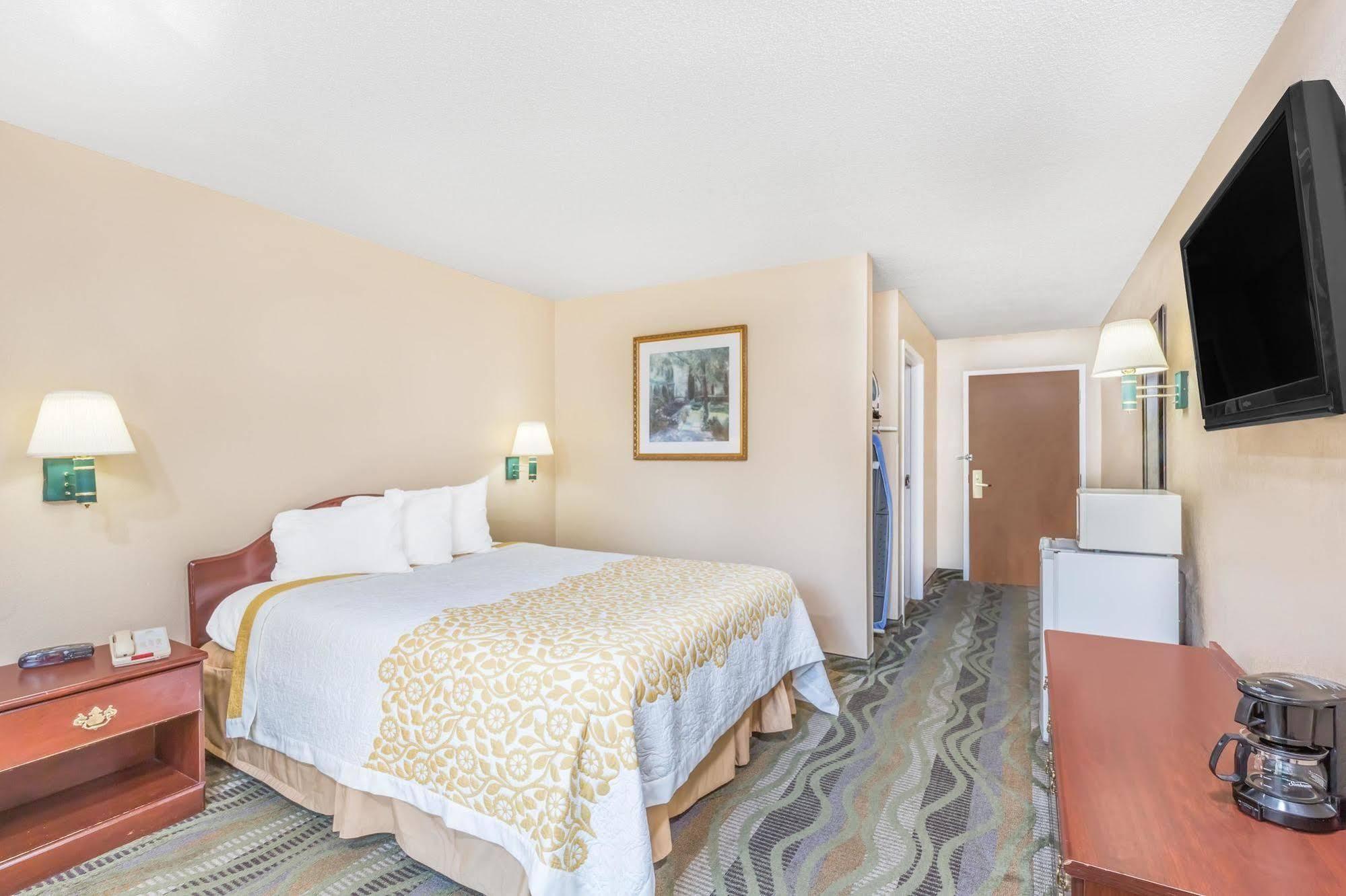 Surestay Hotel By Best Western Morganton Exteriör bild